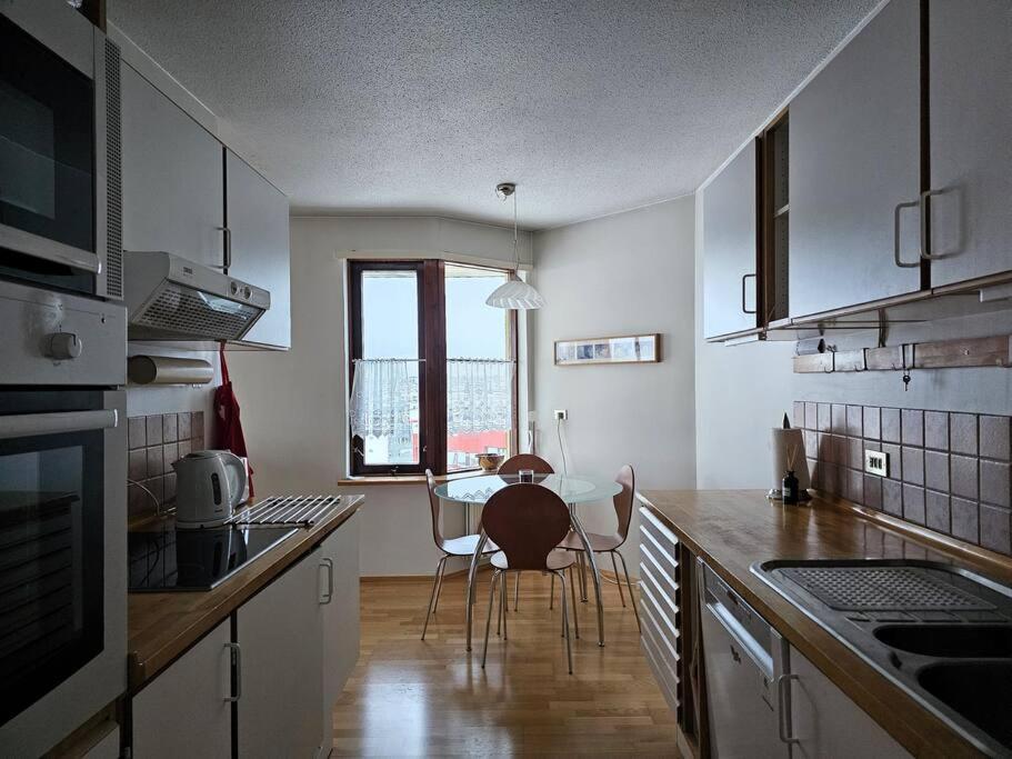 Family Penthouse With Great View Διαμέρισμα Garthabaer Εξωτερικό φωτογραφία